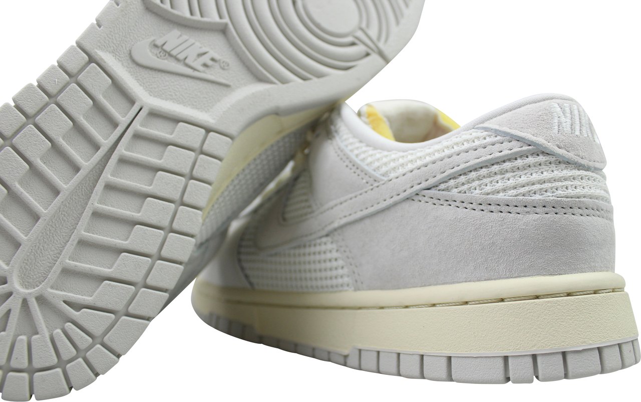 Nike Nike Dunk Low 'Phantom' Grijs