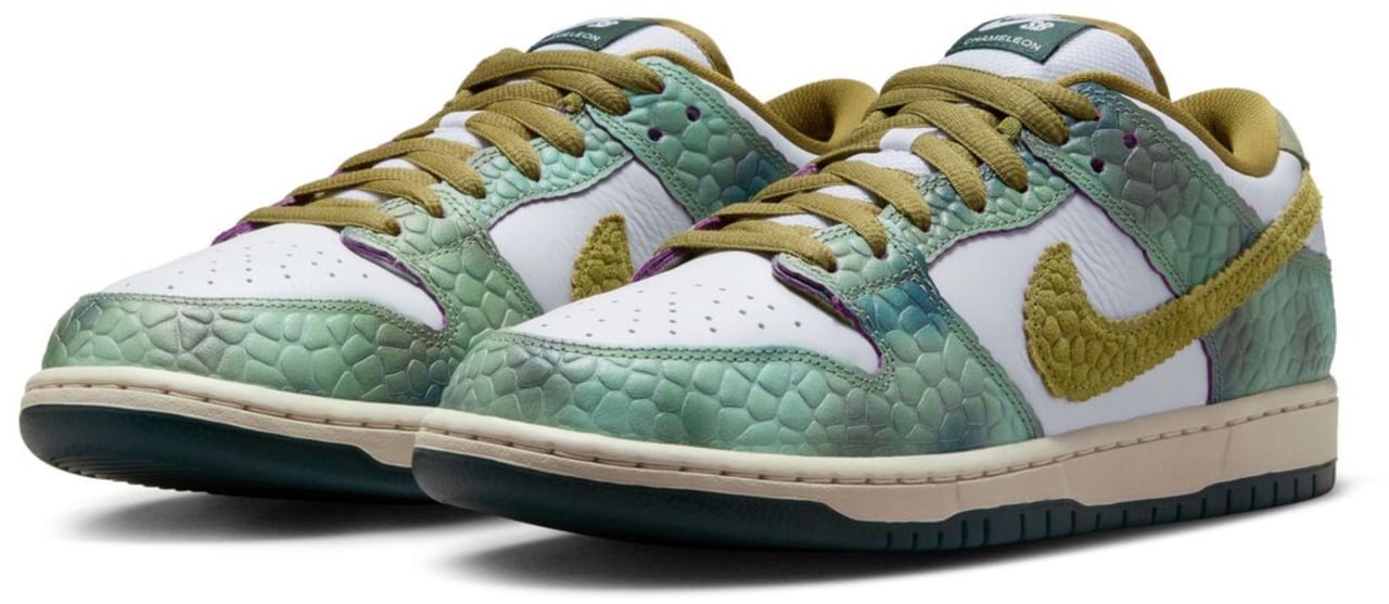 Nike Nike SB Dunk Low Alexis Sablone Chameleon Divers