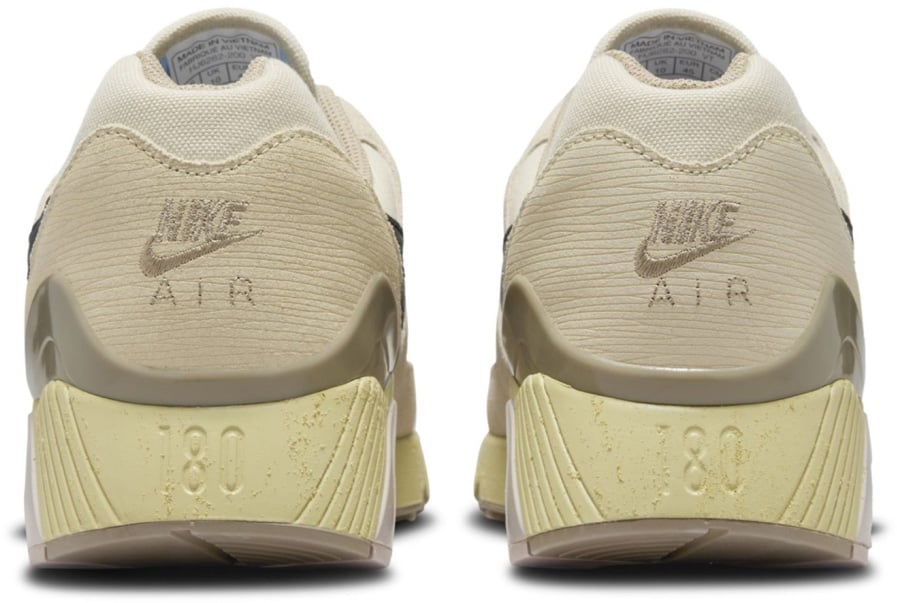 Nike Air Max 180 Sneakers Beige