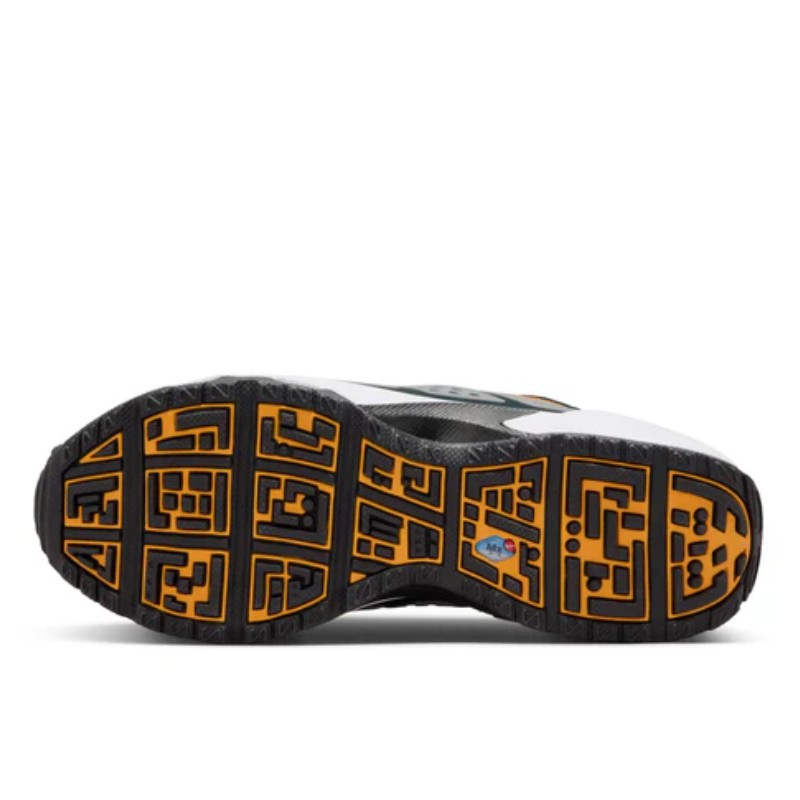 Nike Nike Air Max SNDR Canyon Gold Oranje