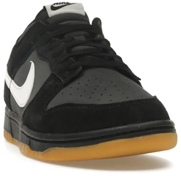 Nike Nike Dunk Low SE Black Grey Gum Zwart
