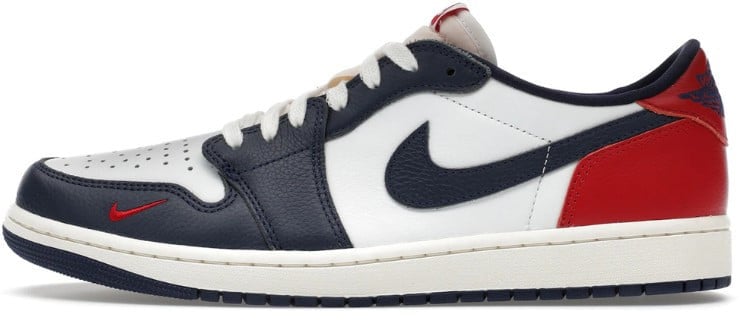 Nike Air Jordan 1 Retro Low OG Howard University Blauw