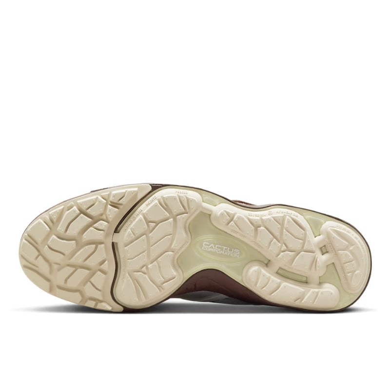 Nike Nike Zoom Field Jaxx Travis Scott Light Chocolate Wit