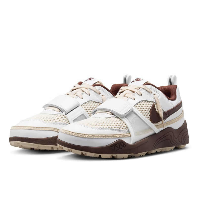 Nike Nike Zoom Field Jaxx Travis Scott Light Chocolate Wit
