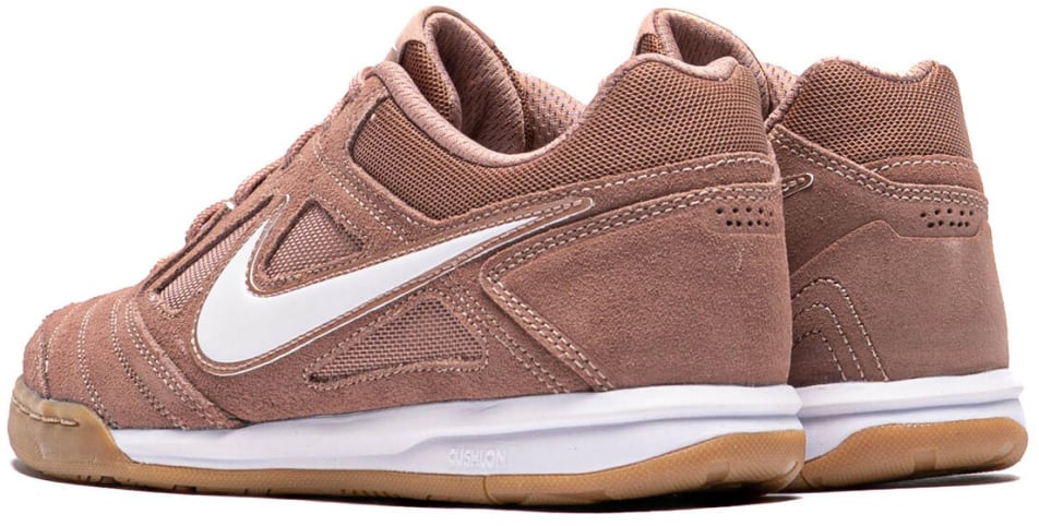 Nike Gato Desert Dust Sneakers Divers