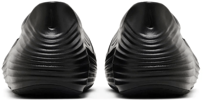 Nike Nike ReactX Rejuven8 Triple Black Zwart