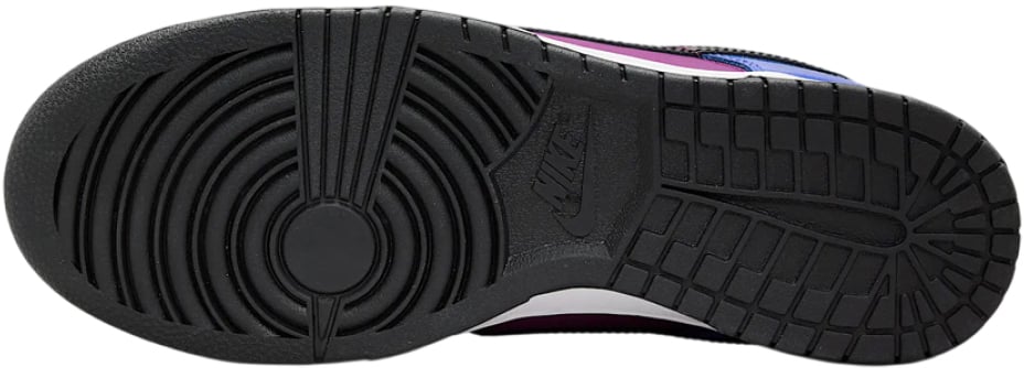 Nike Dunk Low Se Sneakers Divers