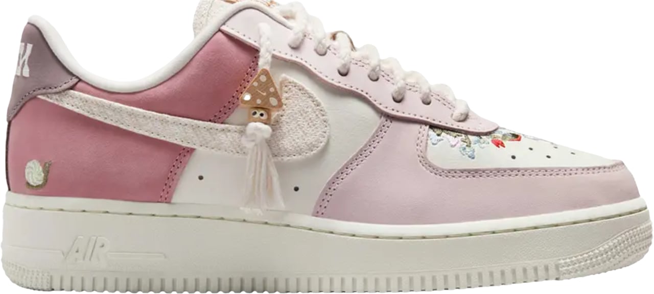 Nike Nike Air Force 1 Low Mushroom (Floral Pink) Divers