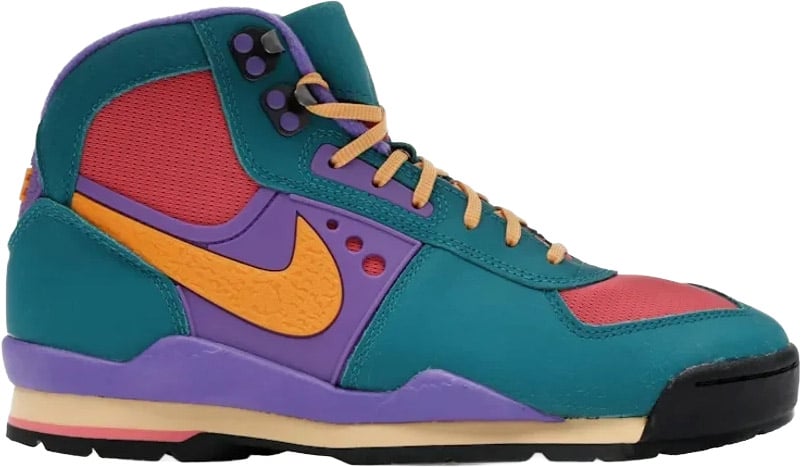 Nike Baltoro Bright Spruce Kumquat Zwart