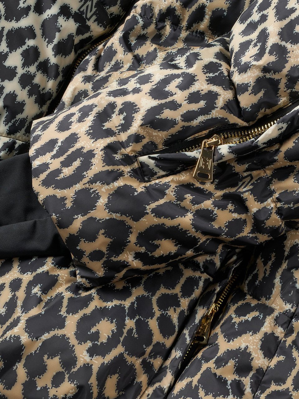Nikkie Newport Leopard Ski Jas Wit