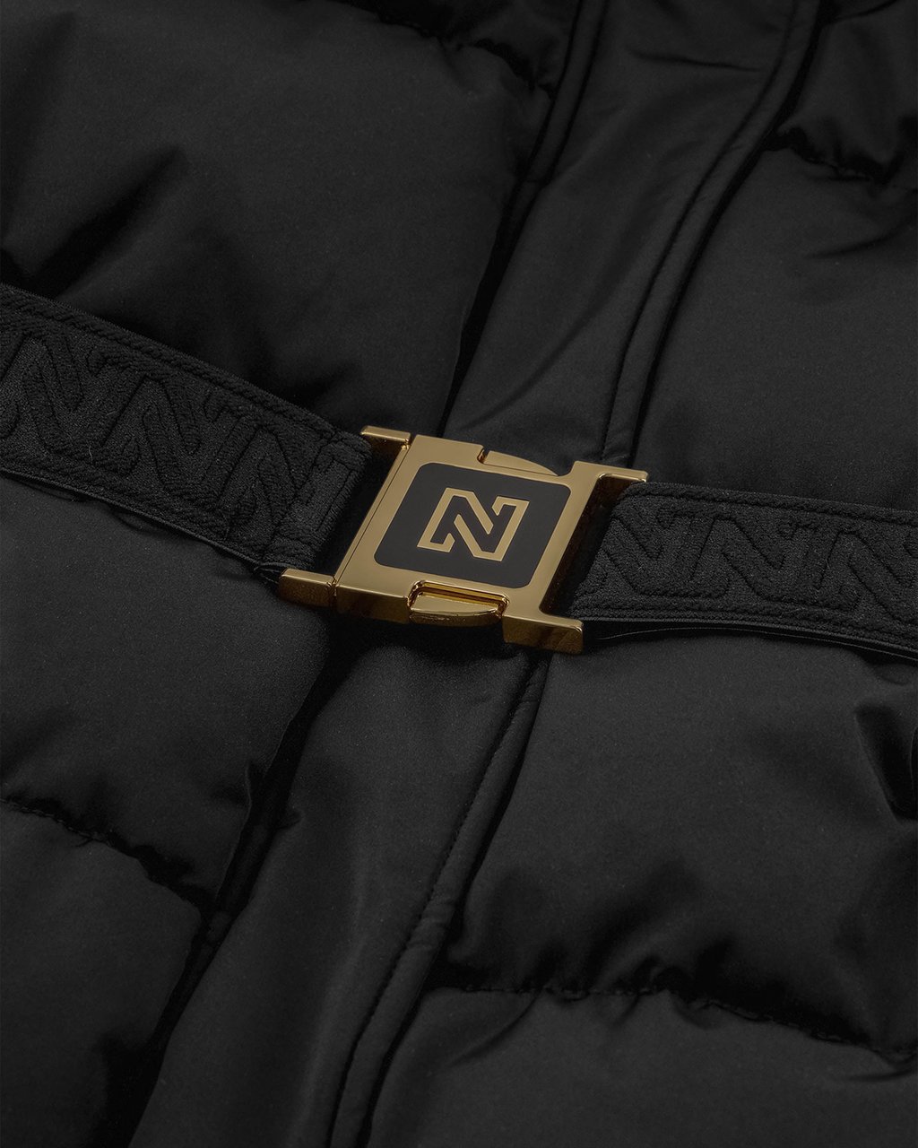Nikkie Lynnwood Lange Puffer Zwart