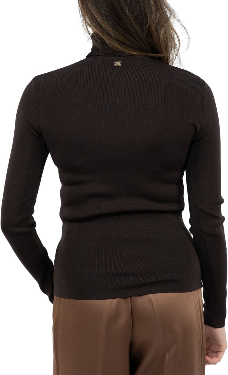 Nikkie Jolie Turtle Top Wit