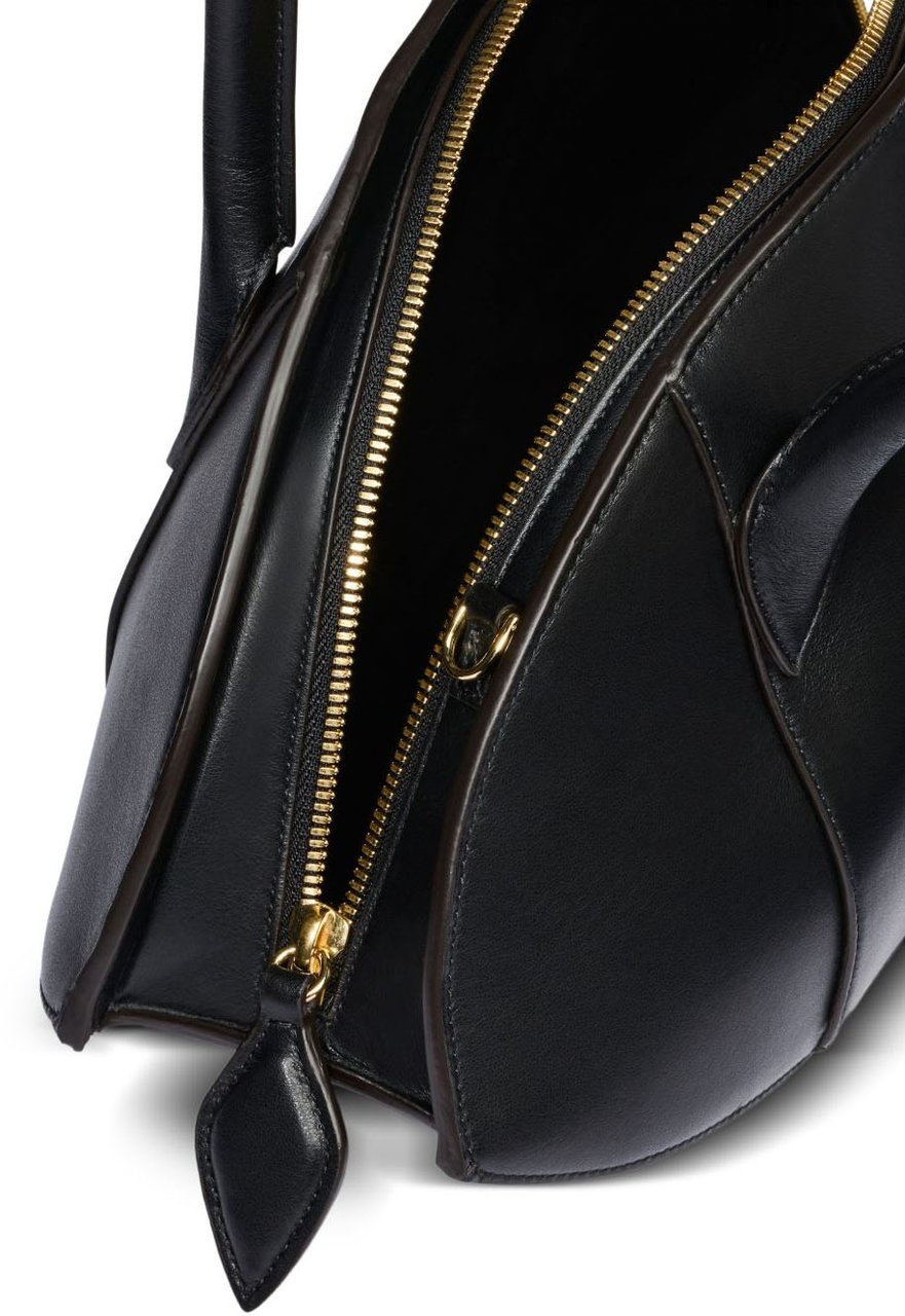 Nina Ricci Elongated Oval Black Silk And Nylon Bag Zwart