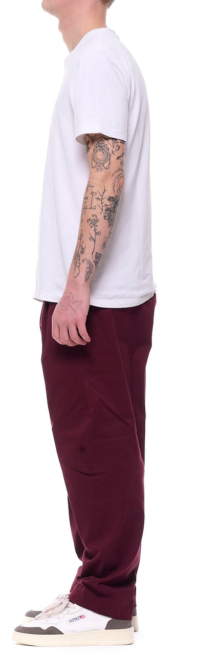 Nine in the morning Carrot Fit Trousers In Deep Must Wine Zwart