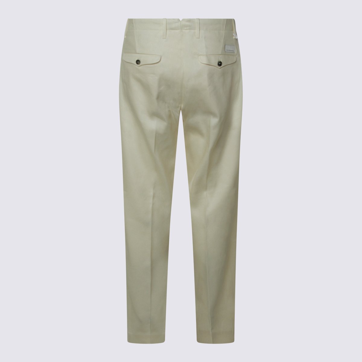 Nine in the Morning Tailored Fit Trousers With Clean Front Pleat And Flap Pockets Neutraal