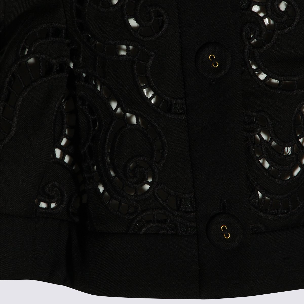 Nissa Fitted Black Tops with Lace Cutouts and V-Neckline Zwart