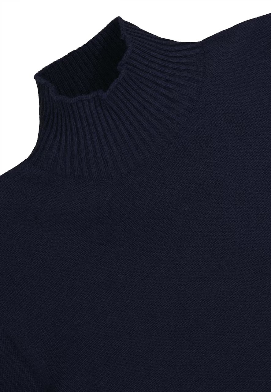 NN07 No Nationality Clark Coltruien Donkerblauw Clark 6624 200 Blauw