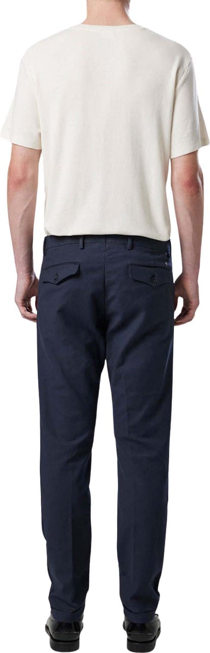 NN07 No Nationality Scott Pantalons Donkerblauw Scott 1386 200 Blauw