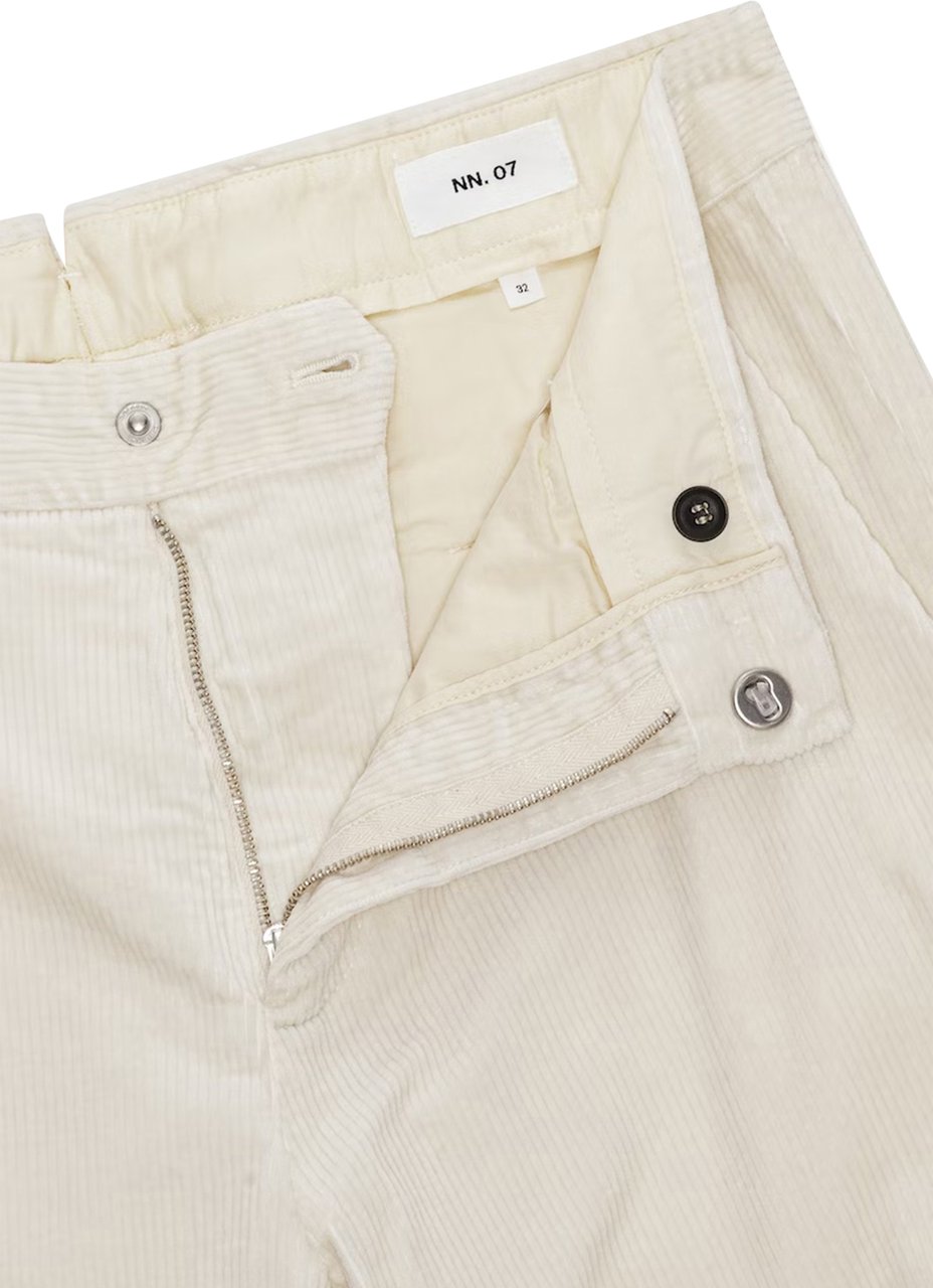NN07 No Nationality Theo Pantalons Off White Theo 1322 002 Wit