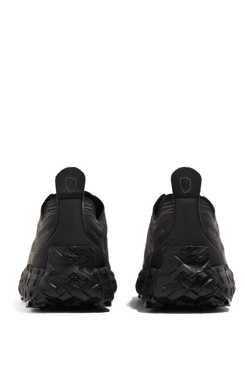 Norda Trail Running Shoes 001 Stealth Black Zwart