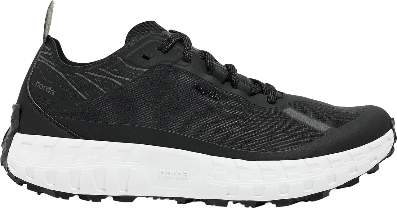 Norda Sneakers Core Black Zwart