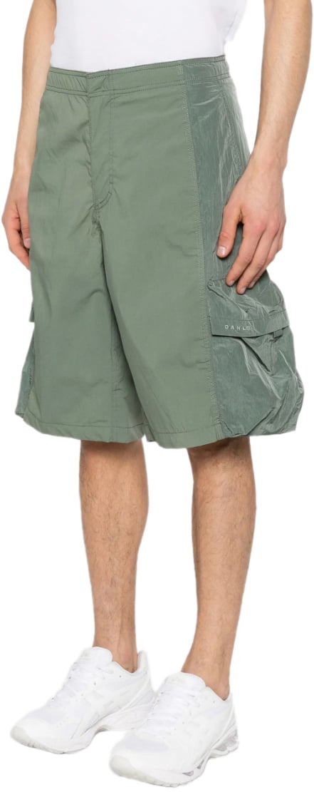 Oakley Reserve Momento Cargo Short Cement Groen