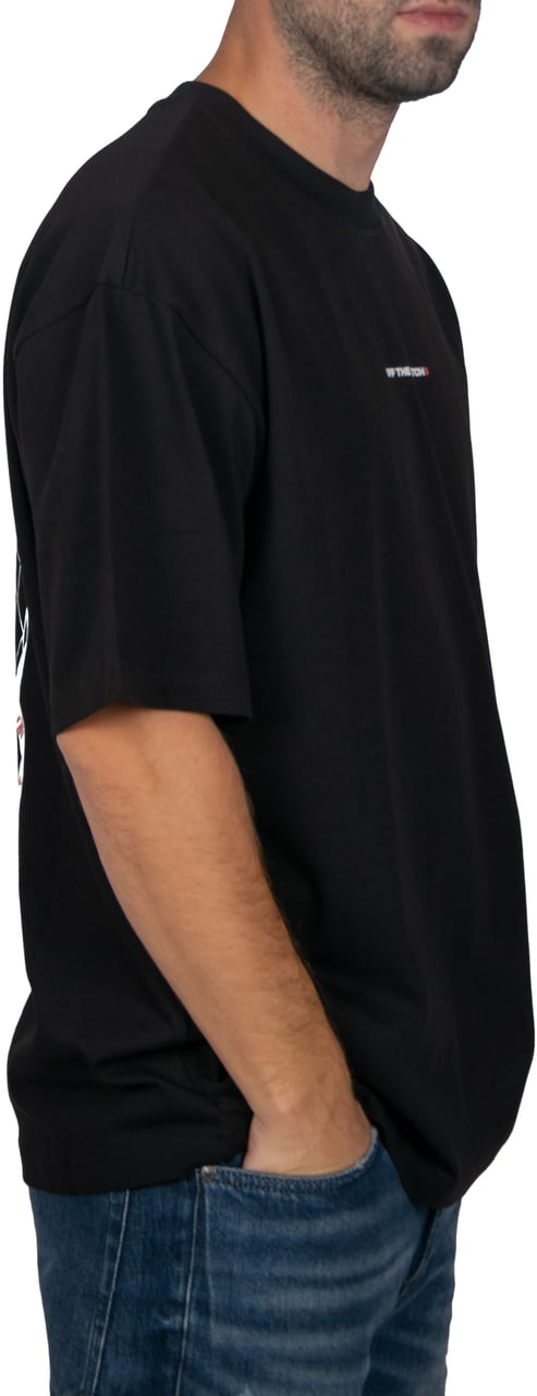 OFF THE PITCH OFF THE PITCH Fragile World Loose Fit Tee Zwart