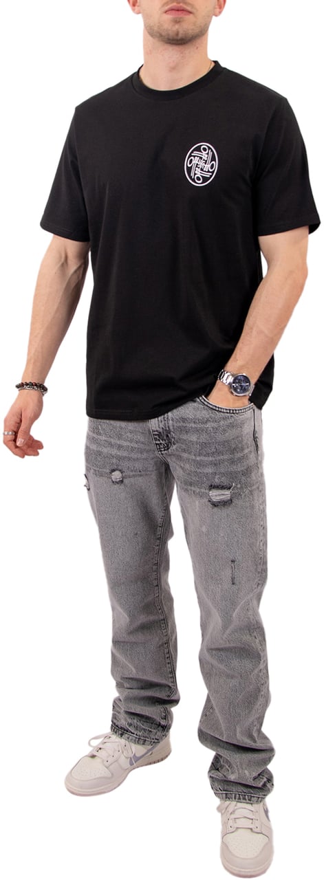 OFF THE PITCH Never Settle Regular Fit Tee Zwart