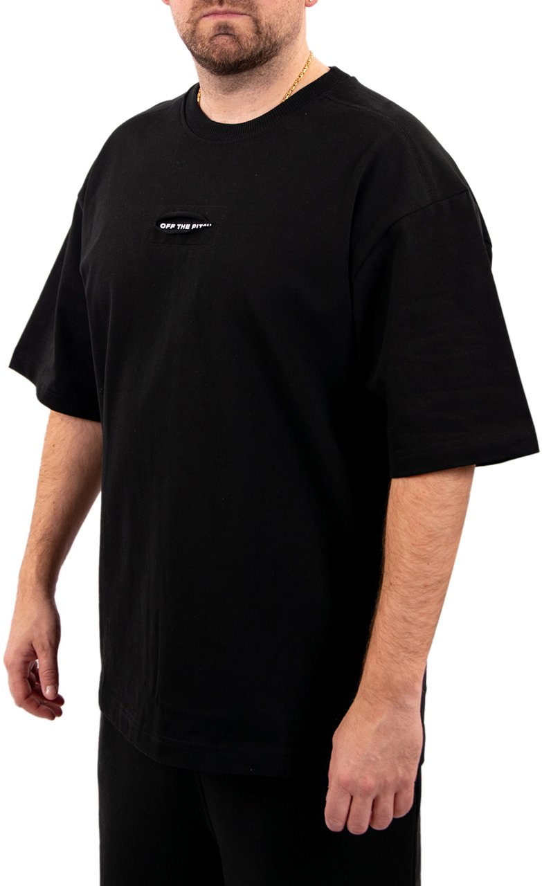 OFF THE PITCH Sage Loose Fit Tee Zwart