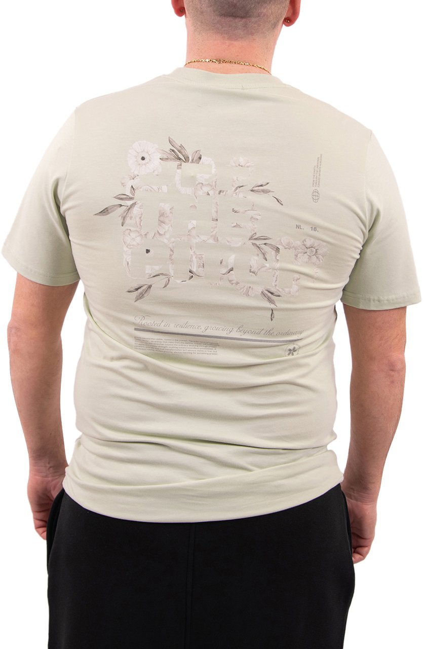 OFF THE PITCH OFF THE PITCH Blossom Slim Fit Tee Groen