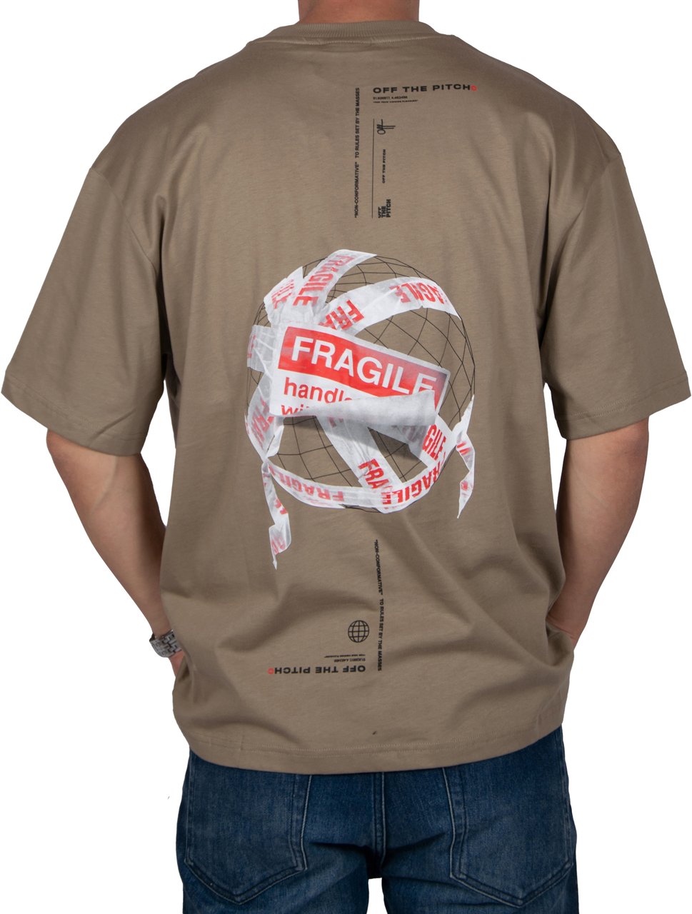 OFF THE PITCH OFF THE PITCH Fragile World Loose Fit Tee Beige