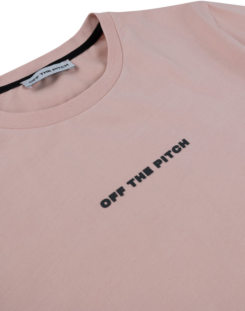 OFF THE PITCH OFF THE PITCH Duplicate Slim Fit Tee Roze