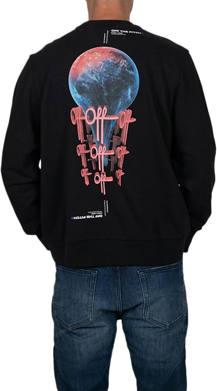 OFF THE PITCH OFF THE PITCH World Crewneck Zwart