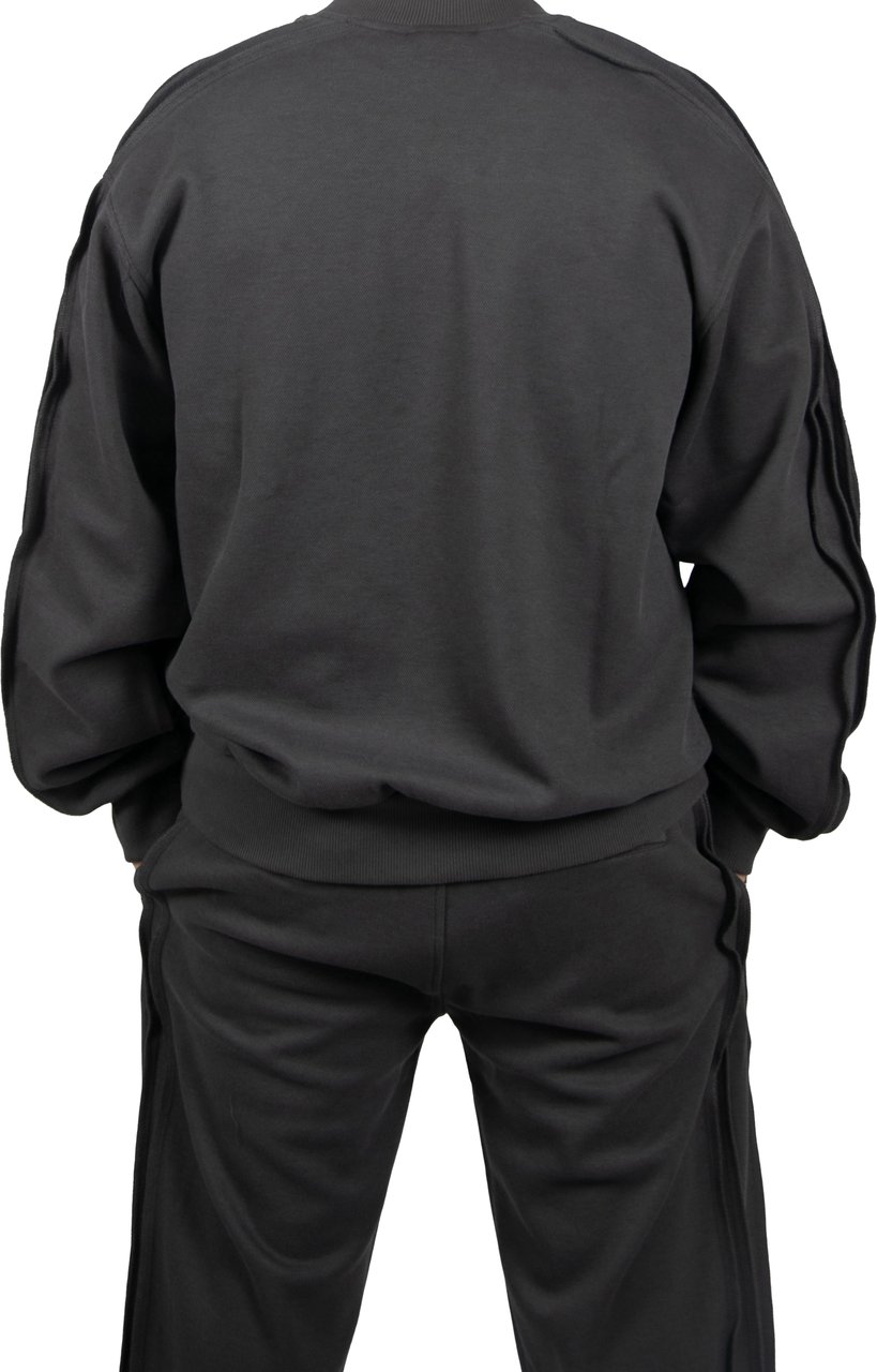 OFF THE PITCH OFF THE PITCH Raw Edge Panel Crew Grijs