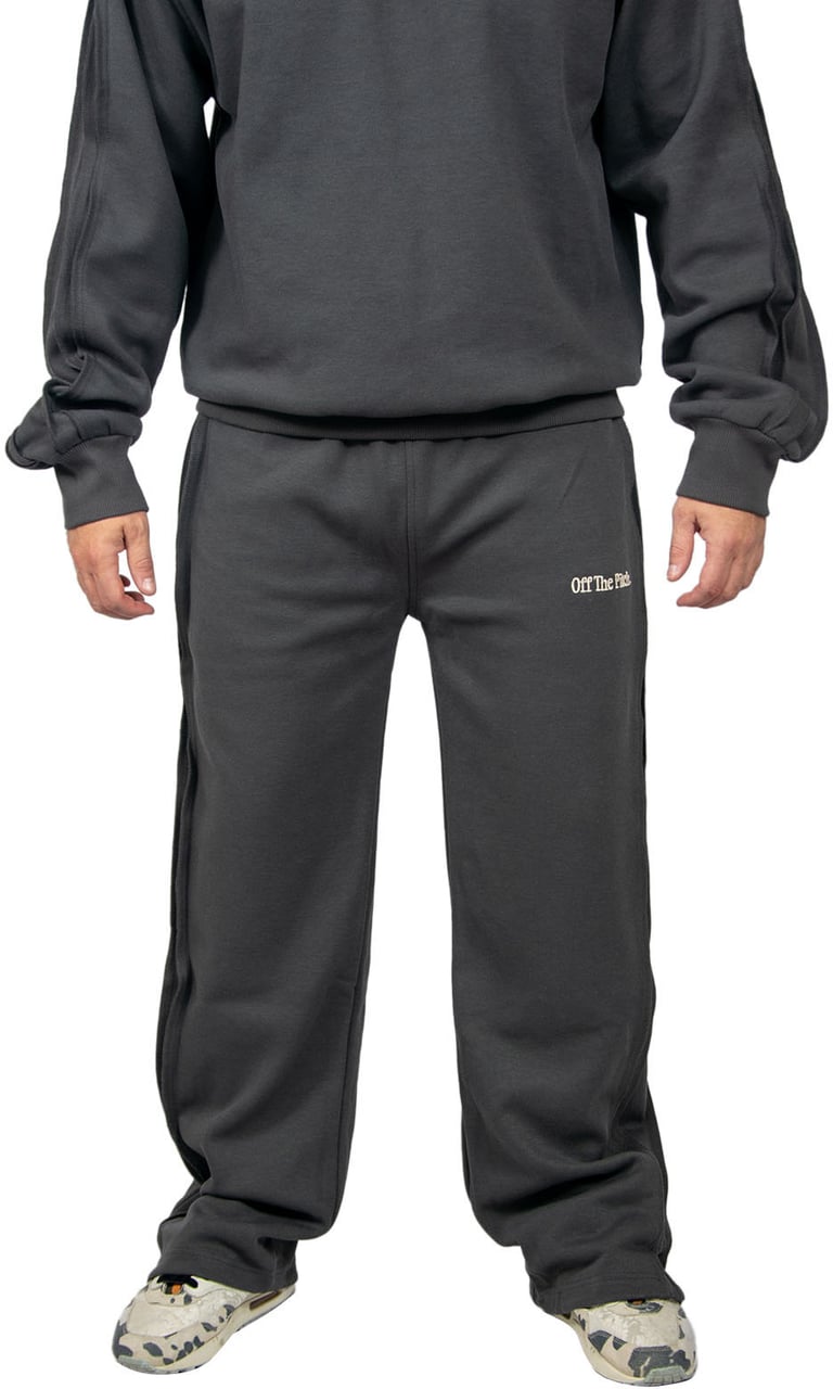 OFF THE PITCH Raw Edge Panel Pants Grijs