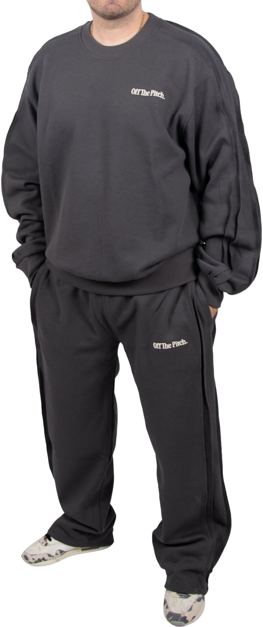 OFF THE PITCH OFF THE PITCH Raw Edge Panel Pants Grijs