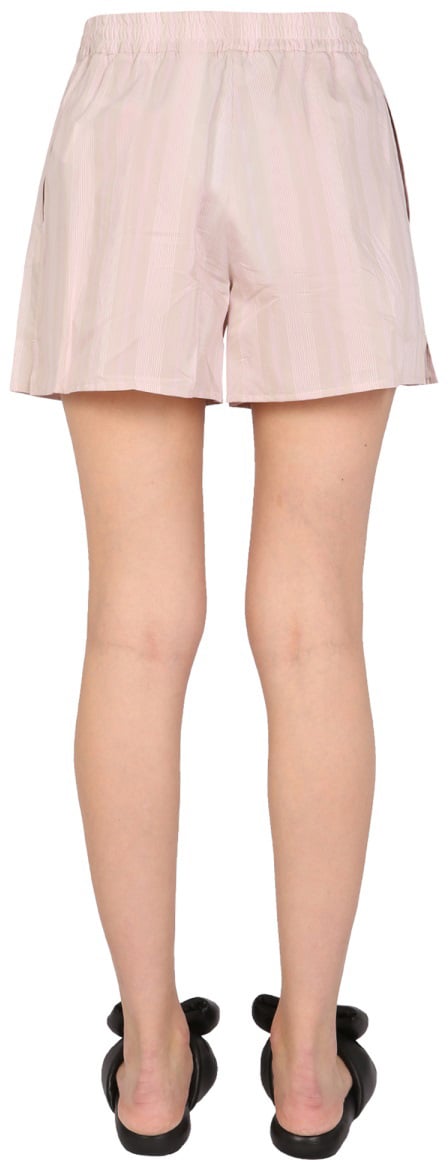 OFF-WHITE STRIPED PATTERN SHORTS Roze