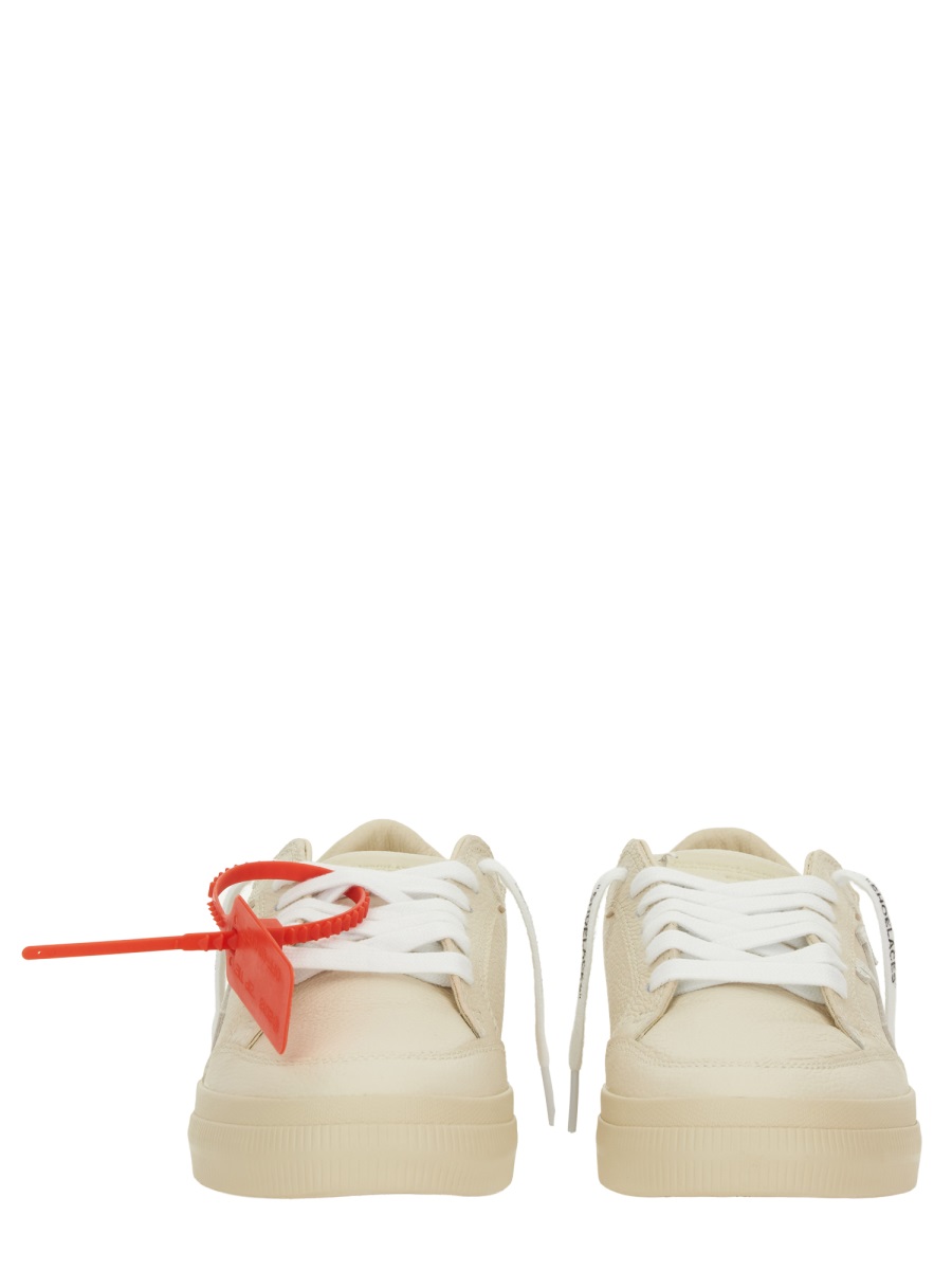 OFF-WHITE "LOW VULCANIZED" SNEAKER Beige
