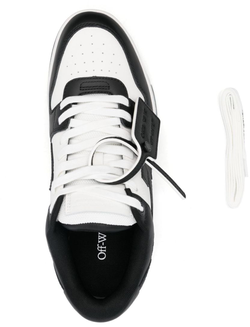 OFF-WHITE Sneakers Black Divers