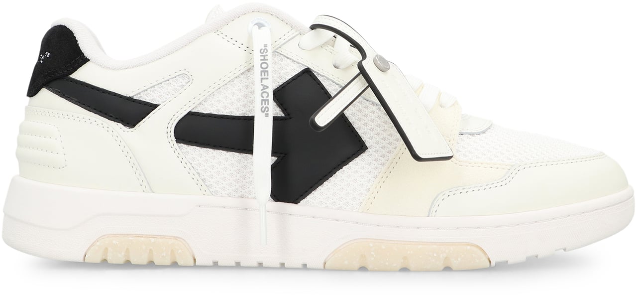 OFF-WHITE Scarpe sneakers basse Fuori sede Wit