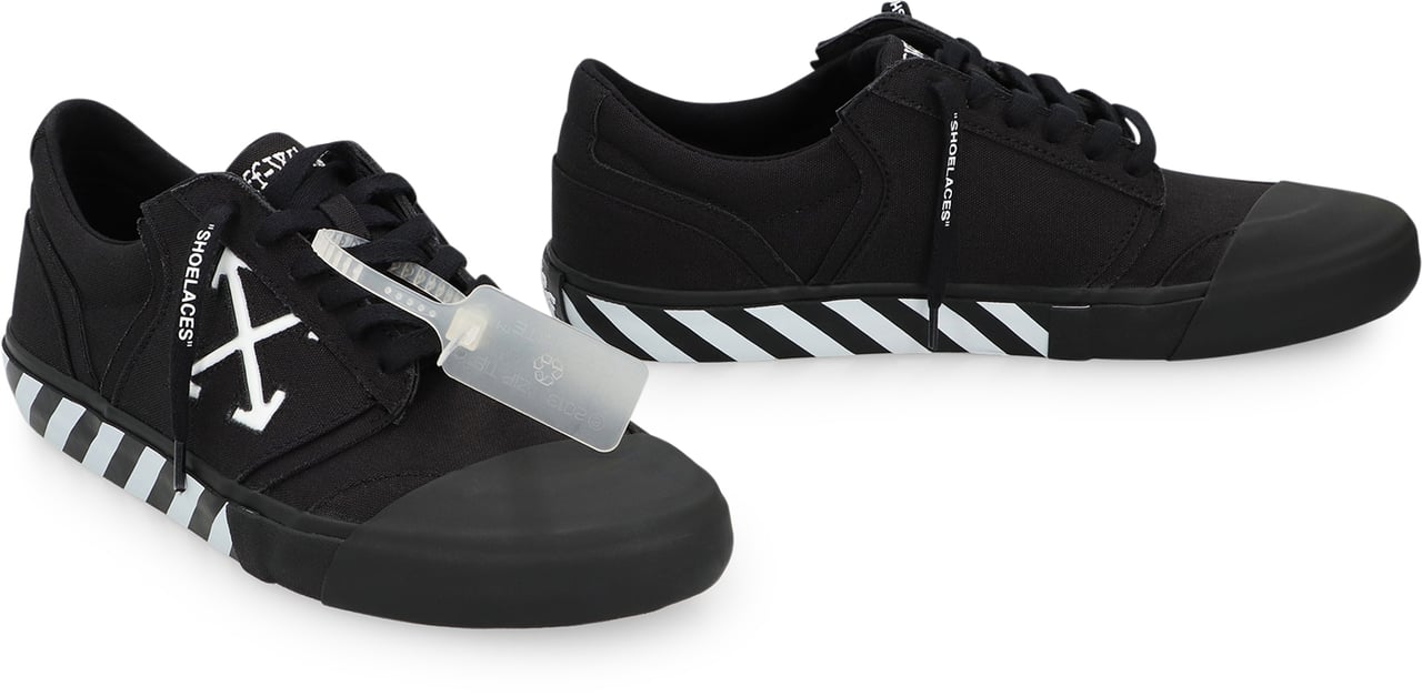 OFF-WHITE Sneakers low-top Vulc Undercut Zwart