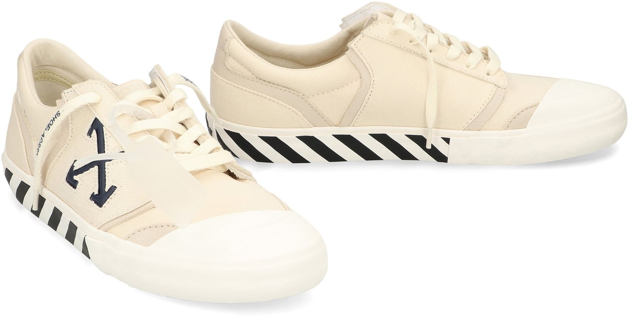OFF-WHITE Sneakers low-top New Vulcanized Wit