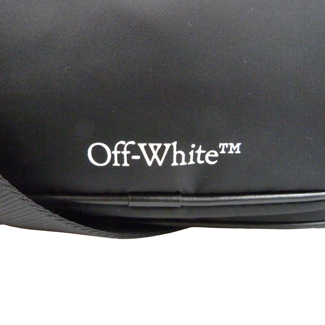 OFF-WHITE Borsa a tracolla nera Zwart