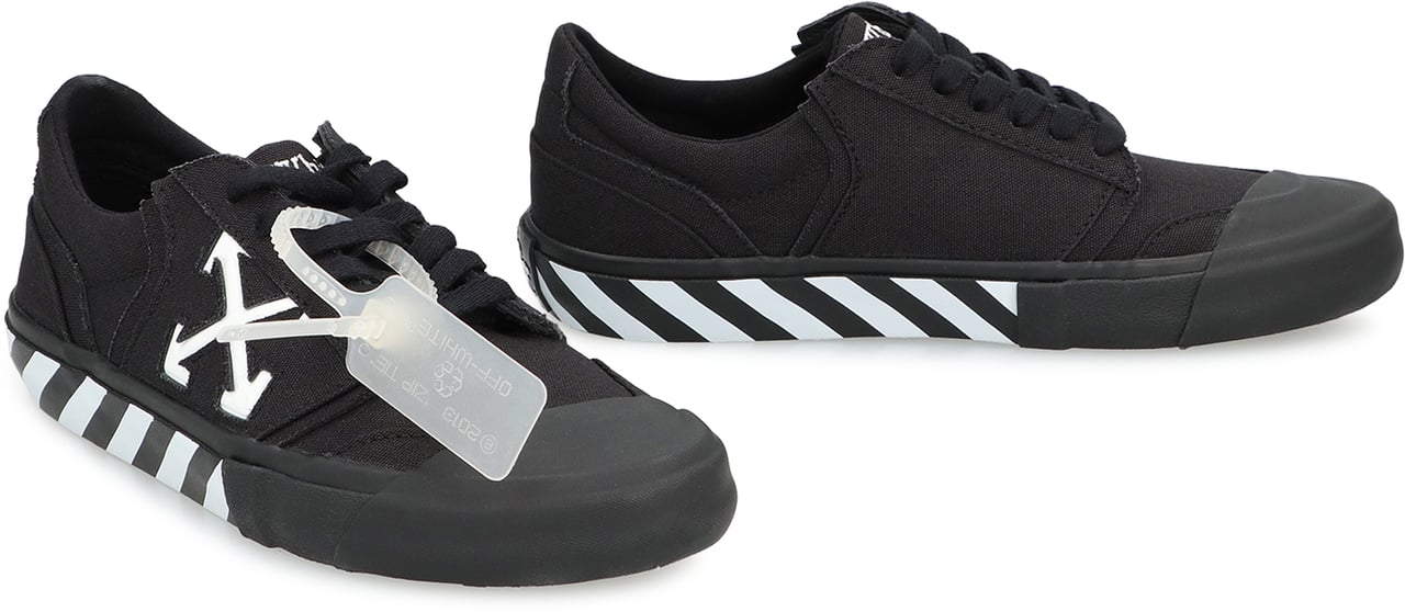OFF-WHITE Sneakers low-top Vulcanized Undercut Zwart