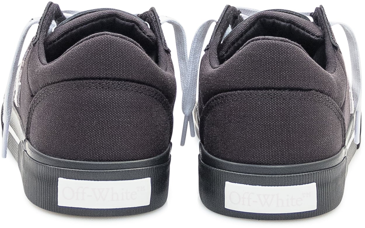 OFF-WHITE Sneakers Off-White Low Arrow Zwart