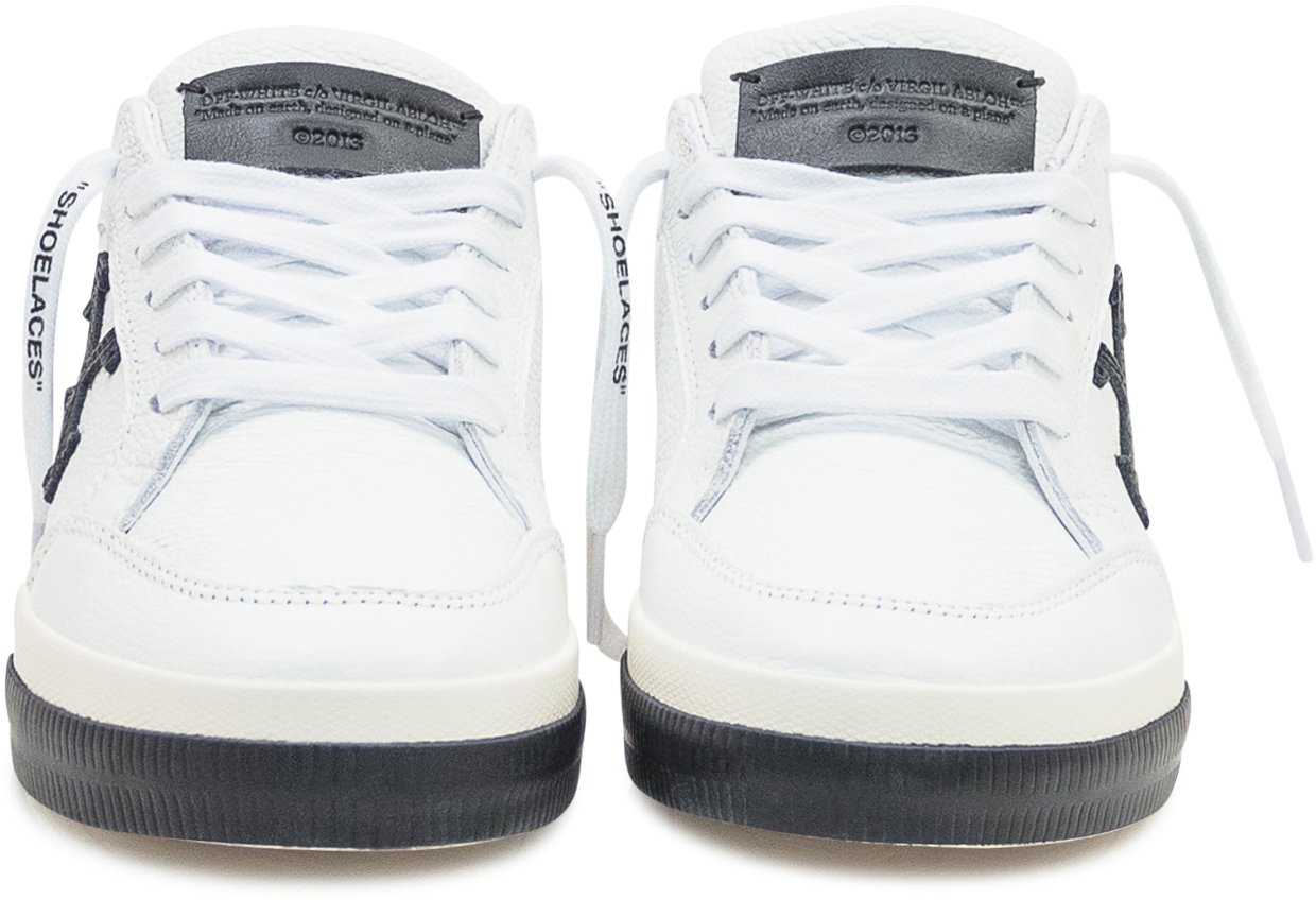 OFF-WHITE Sneaker Vulc Low Wit