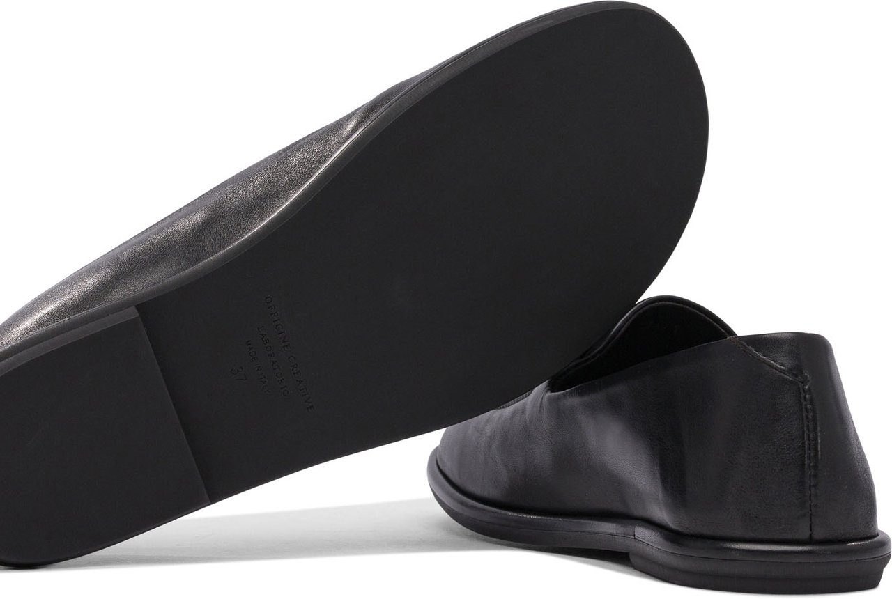 Officine Generale "Mienne 101" loafers Zwart