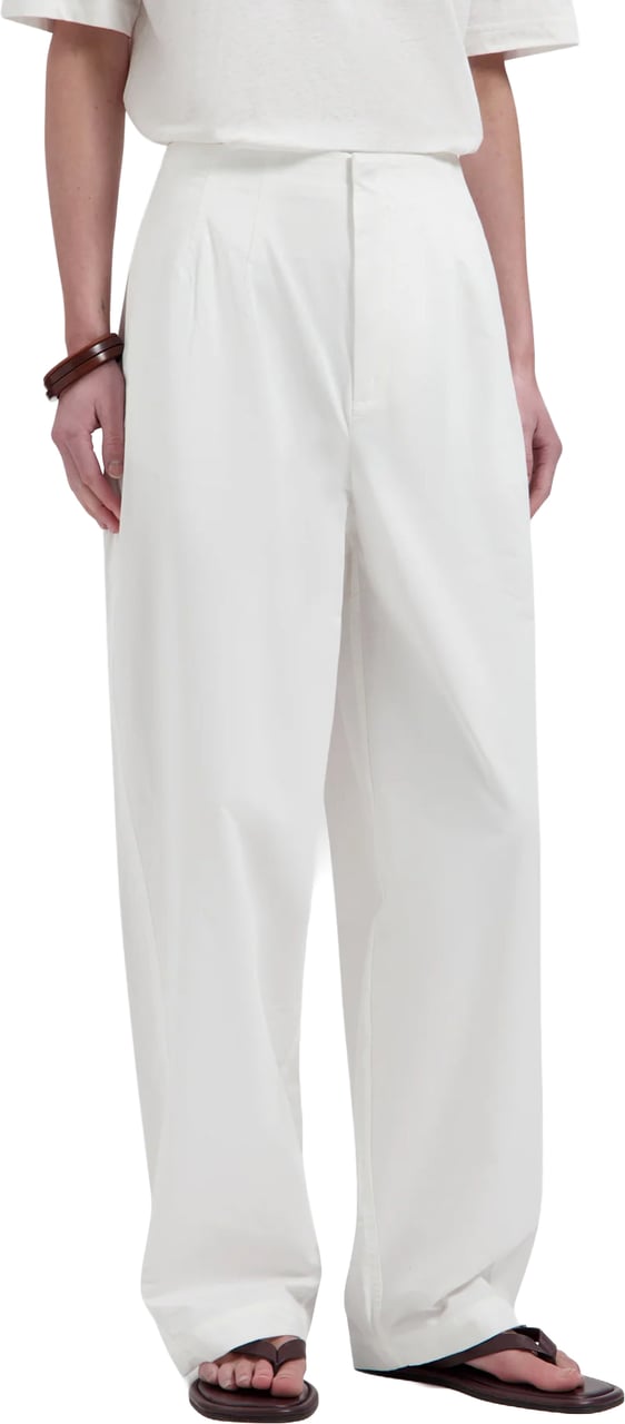 ØLÅF Olaf - Barrel leg pants - W250402 - Optical white Wit