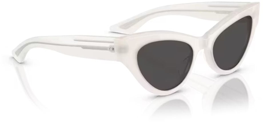 Oliver Peoples Ov5573Su - 1951C Khaite Collection Écru Cat-Eye Sunglasses Grijs