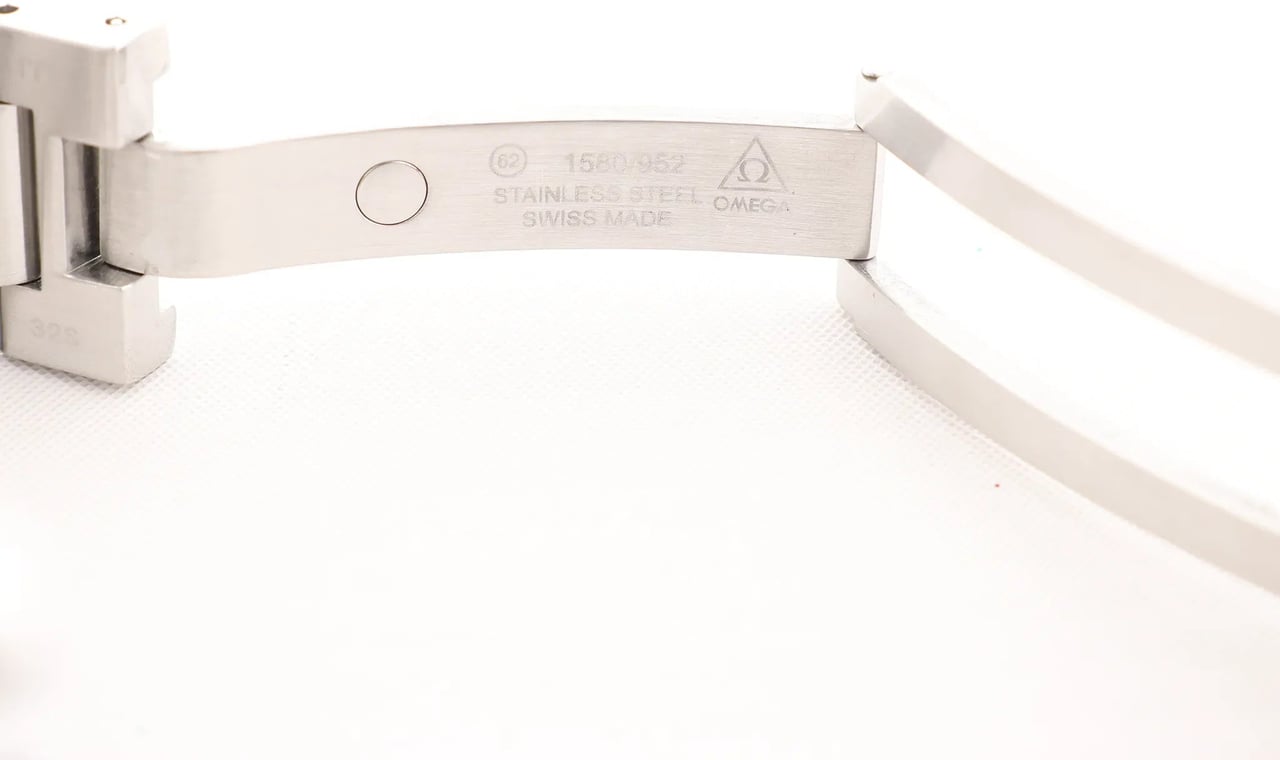 Omega Omega Seamaster Planet Ocean 2201.50 86065212 SS SS AT Black Dial Watch Zwart